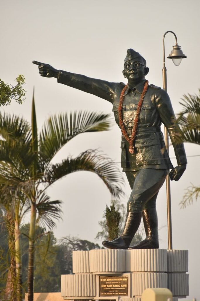 Statue of Subhas Chandra Bose adorned with garland at Marina Park, Port Blair.